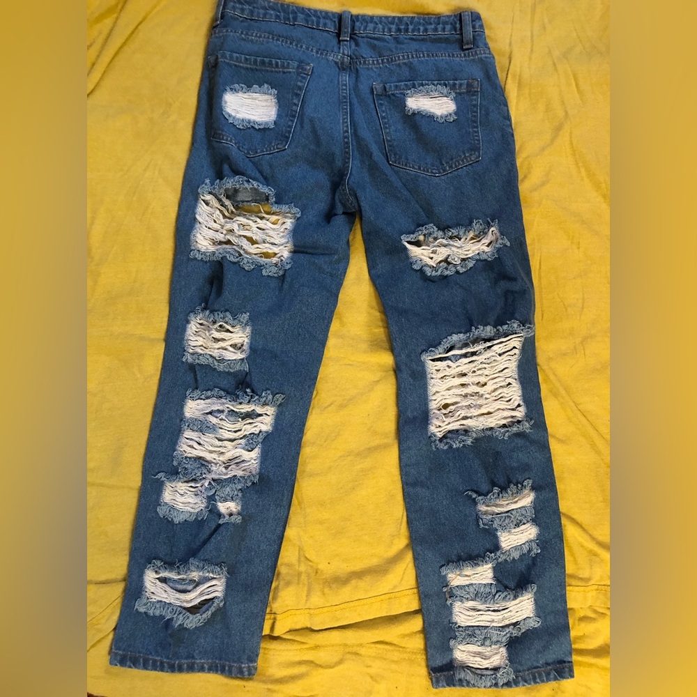 Woman’s Ripped Jeans - Picture 3 of 5